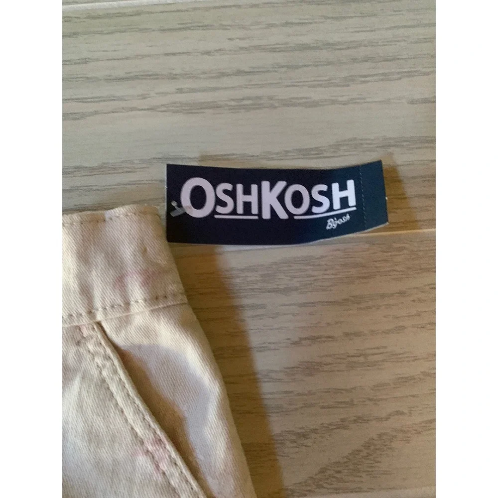 OshKosh Bgosh cute cream